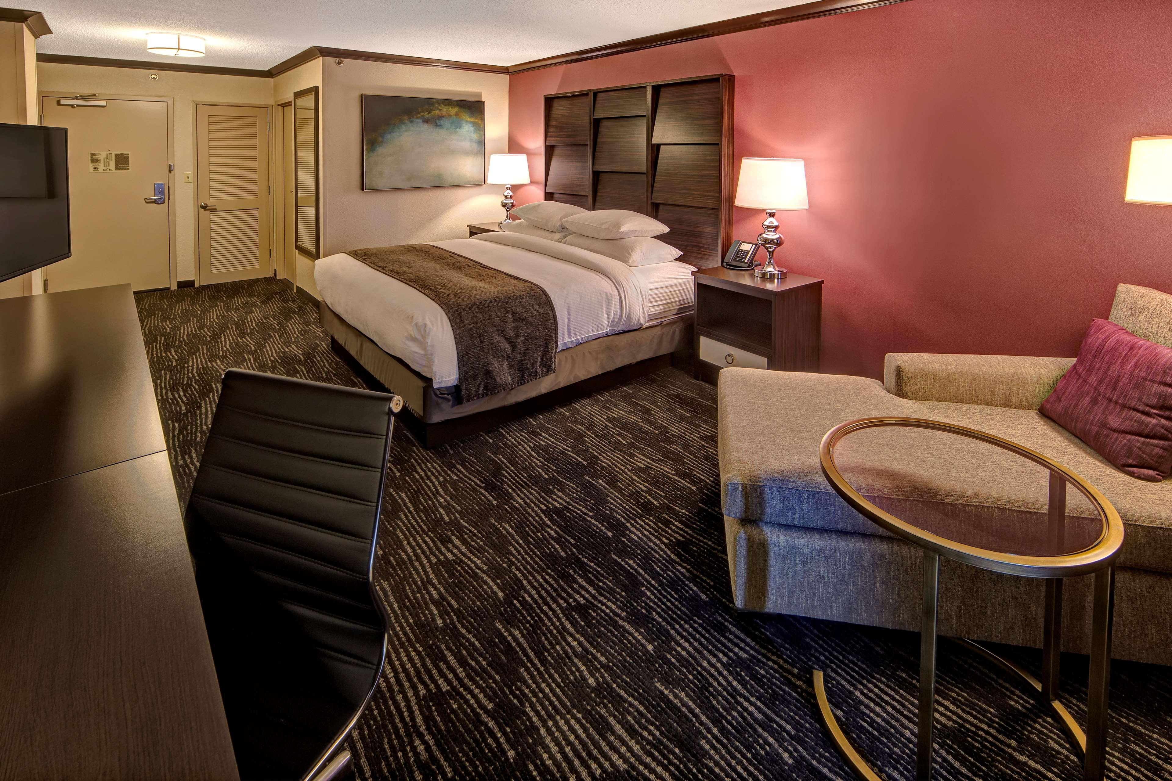 Doubletree By Hilton Decatur Riverfront Dış mekan fotoğraf