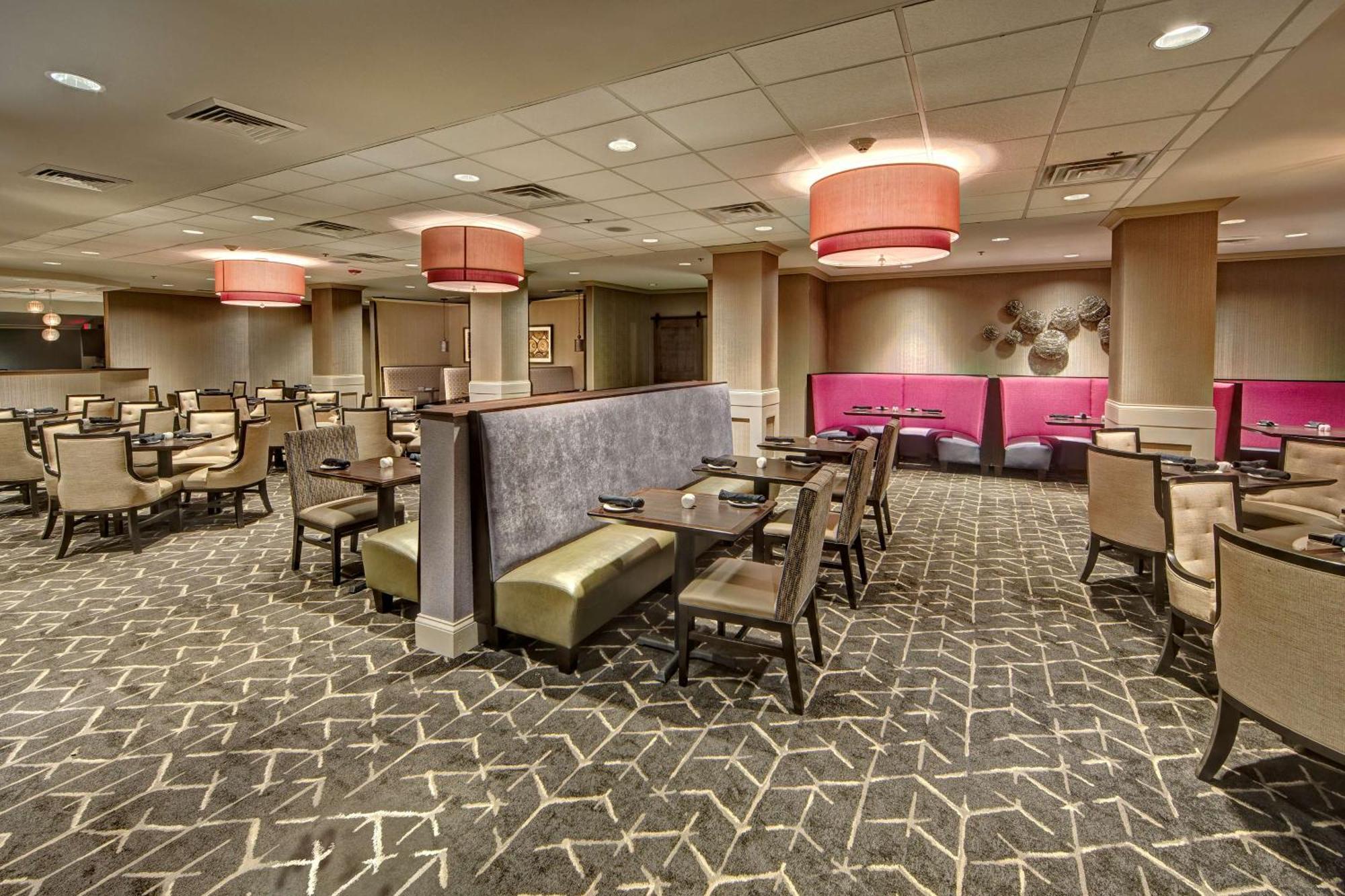 Doubletree By Hilton Decatur Riverfront Dış mekan fotoğraf